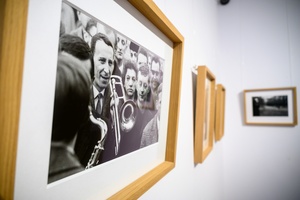 Wystawa fotografii Bogdana Dziworskiego: f/5.6 - Prezentacja fotografii na wystawie.