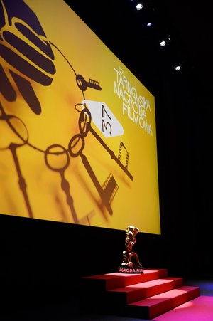 37. TNF - Dzień 2 (28.05.23) - Scena z ekranem w sali kinowej