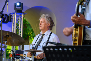 Starówka Jazz Festival - 30.06.2023 - Na scenie koncert zespołu Leliwa Jazz Band & Katarzyna Wnęk.