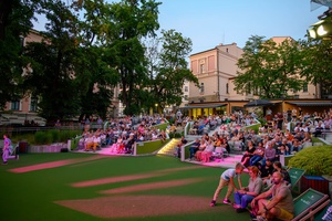 Starówka Jazz Festival - 7.07.2023 - Publiczność w Amfiteatrze Letnim