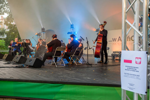 Koncert "Spanish Night" - Polish Art Philharmonic ft. Tomasz Radziszewski - Koncert. Orkiestra scenie.
