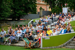 Szanty na Starówce - 26.08.2023 - Publiczność podczas koncertu "Szanty na Starówce"