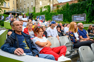 Szanty na Starówce - 26.08.2023 - Publiczność podczas koncertu "Szanty na Starówce"