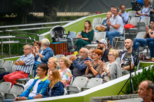 Szanty na Starówce - 26.08.2023 - Publiczność podczas koncertu "Szanty na Starówce"
