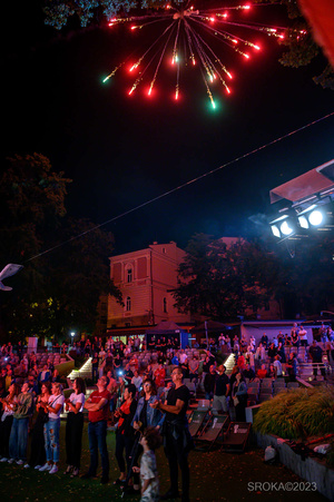 Szanty na Starówce - 26.08.2023 - Publiczność podczas koncertu "Szanty na Starówce".