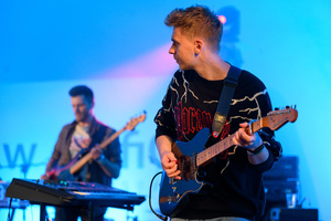 Koncert "Pawel Mazur - Przyjaciele i uczniowie" - Scena tarnowskiego Amfiteatru podczas koncertu.