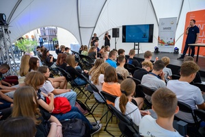 Festiwal Nauki i Techniki - Dzień I - wykłady i pokazy naukowe w Strefie Nauki i Techniki - Rynek