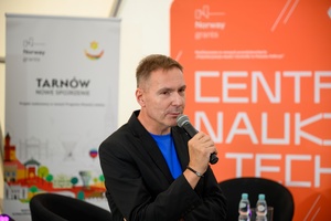 Festiwal Nauki i Techniki - Dzień I - wykłady i pokazy naukowe w Strefie Nauki i Techniki - Rynek