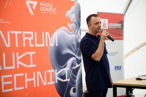 Festiwal Nauki i Techniki - Dzień I - wykłady i pokazy naukowe w Strefie Nauki i Techniki - Rynek