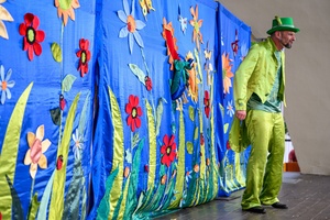 38. TNF - Dzień 2 (1.06.2024) - Na scenie aktor w spektaklu dla dzieci