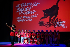 38. TNF - Dzień 4 (3.06.2024) - Na scenie: Inauguracja pierwszej projekcji sekcji dziecięcej z Jury Dziecięcym 38. TNF w tle