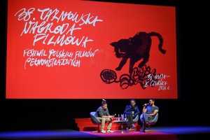 38. TNF - Dzień 4 (3.06.2024) - Spotkanie po filmie "Biała odwaga" z reżyserem Bartoszem Konopką i operatorem zdjęć górskich Marcinem Polarem, prowadzone przez Kubę Armatę