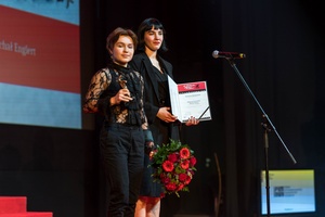 38. TNF - Dzień 9 (8.06.2024) - Na scenie przedstawiciele Jury Młodzieżowego 38. TNF ogłaszający swój werdykt