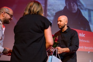 38. TNF - Dzień 9 (8.06.2024) - I Nagroda Specjalna trafia w ręce Grzegorza Dębowskiego, reżysera filmu "Tyle co nic". Nagroda ufundowana przez Gemini Park Tarnów