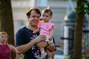 Koncert S.M.Rock - Poza sceną, nauczyciel S.M.Rock Łukasz Wełna.