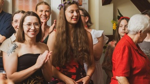 Wernisaż wystawy - Letnie Przesilenie - Pracownia Plastyczna TCK, otwarcie ekspozycji przy udziale autorów i publiczności.