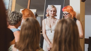 Wernisaż wystawy - Letnie Przesilenie - Pracownia Plastyczna TCK, otwarcie ekspozycji przy udziale autorów i publiczności.