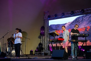 ZDEARZENIE 2024 - Koncert: YASNO, MEEK, OH WHY? - Na scenie Meek, Oh Why?