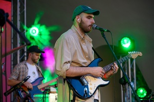 ZDEARZENIE 2024 - Koncert: YASNO, MEEK, OH WHY? - Na scenie Yasno