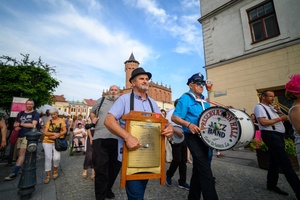 Starówka Jazz Festival - 12.07.2024 r. - Parada nowoorleańska. Muzycy podczas występu.