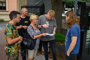 Był Sobie Blues - 2.08.2024 - Publiczność przybywająca na pierwszy tegoroczny koncert Był Sobie Blues