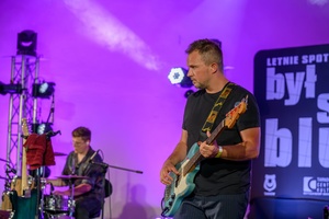 Był Sobie Blues - 16.08.2024 - Na scenie sekcja rytmiczna zespołu Piotr Nalepa Breakout Tour. Na pierwszym planie Wojtek Famielec