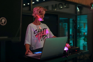 Gorąca, letnia finałówka czyli gorące rytmy do tańca na koniec lata - Dj Margot