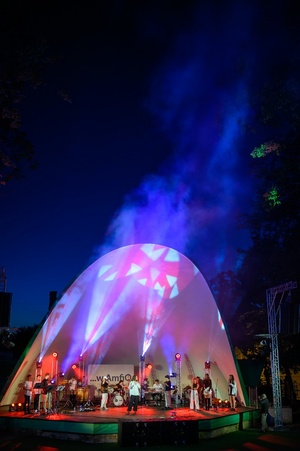 Koncert: Bored Students Orchestra - Na scenie Bored Students Orchestra