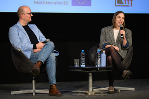 100-lecie kina Marzenie - „Deszczowa piosenka" - Na scenie kina Marzenie krytycy filmowi - Sebastian Smoliński oraz Patrycja Mucha-Smolińska