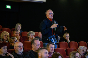 100-lecie kina Marzenie - „Deszczowa piosenka" - Publiczność podczas spotkania z krytykami filmowymi