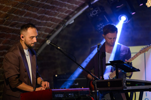 Koncert: BIOS - Artur Michalski oraz Piotr Bogutyn podczas koncertu zespołu BIOS