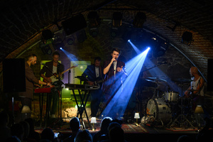 Koncert: BIOS - Zespół BIOS na scenie Piwnic TCK