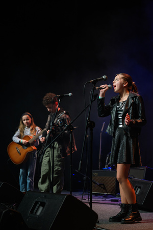 Koncert S.M.Rock - Występ uczniów S.M.Rock na scenie kina Marzenie