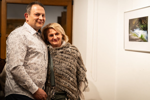 Wernisaże dzień po dniu: Tomasz Milcewicz / Krzysztof Madej - Publiczność oglądająca wystawę