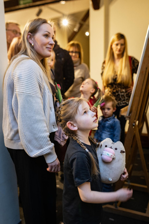 Wystawa semestralna Studio Art - Kropka, kreska, plama - Uczestnicy wernisażu