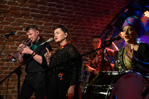 Koncert: Dikanda - Dikanda na scenie w Piwnicach TCK