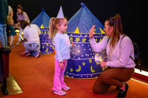 Rozmarzone poranki: Nowe przygody Misia Uszatka - Uczestnicy Rozmarzonych poranków w sali kina Marzenie