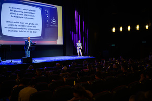 Rozmarzone poranki: Nowe przygody Misia Uszatka - Sławomir Ramian śpiewający utwór "Miś Uszatek"