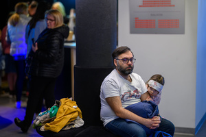 Rozmarzone poranki: Nowe przygody Misia Uszatka - Uczestnicy Rozmarzonych poranków w holu kina Marzenie