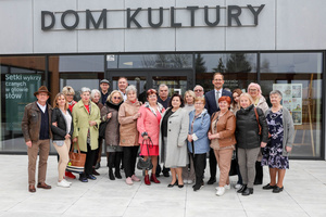 Koncert wiosenny zespołu STOLAT oraz obrady Tarnowskiej Rady Seniorów - Członkowie Tarnowskiej Rady Seniorów wraz z zaproszonymi gośćmi