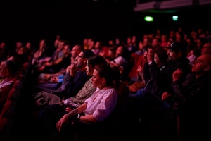 Koncert: Fisz Emade Tworzywo - Tarnowska publiczność zasłuchana w koncercie