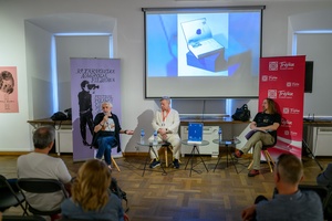 39. TNF: Dzień 4 (2.06.2025) - Spotkanie autorskie Jerzego Armaty i Eugeniusza Gordziejuka "Anima. Mistrzowie polskiej animacji" w Galerii TCK. Prowadzenie spotkania Ryszard Jaźwiński