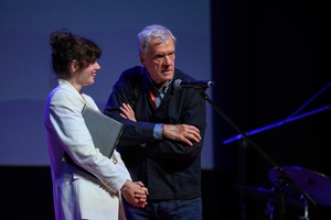 39. TNF: Gala Wręczenia Nagród (7.06.2025) - Na scenie jurorzy 39. TNF Diana Dąbrowska i Piotr Jaxa