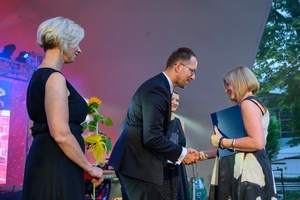 ZDEARZENIA 2025: Gala Kultury i Stypendiów | Koncert Zosi Karbowiak