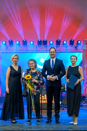 ZDEARZENIA 2025: Gala Kultury i Stypendiów | Koncert Zosi Karbowiak