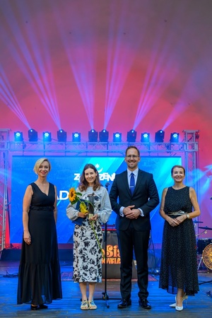 ZDEARZENIA 2025: Gala Kultury i Stypendiów | Koncert Zosi Karbowiak