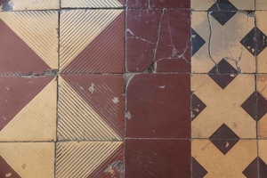 Spójrz pod nogi - opowieści z poziomu tarnowskich posadzek - Posadzka