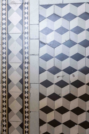 Spójrz pod nogi - opowieści z poziomu tarnowskich posadzek - Posadzka