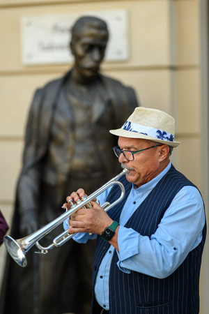 Starówka Jazz Festival 2025 - Koncert II - Parada nowoorleańska na tarnowskim rynku