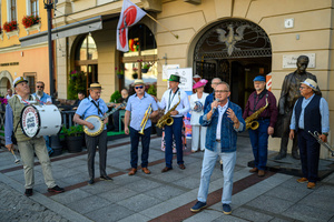 Starówka Jazz Festival 2025 - Koncert II - Parada nowoorleańska na tarnowskim rynku